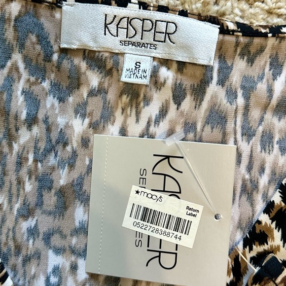 Kasper Women’s Cheetah-Print Sleeveless Blouse. Size S. NWT! - Picture 6 of 6